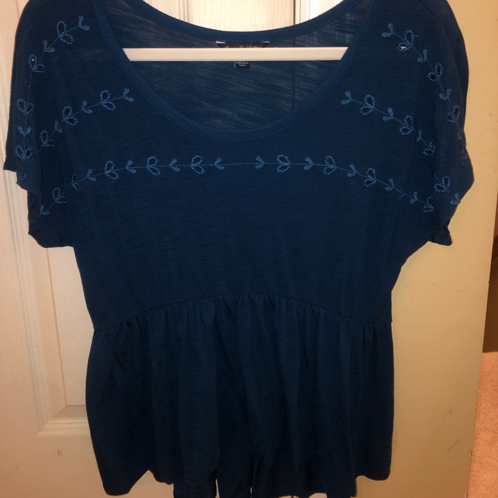 Navy top with cute cutouts